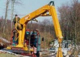 Timber loading cranes LIV L 24.81 N