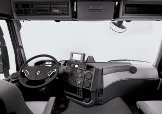 Trucks Rigid Chassis Renault K 380.18 4X2 R MEDIUM E6
