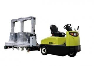 Tow tractors Clark CTR02