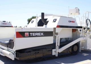 Tracked Asphalt Pavers Terex CR462