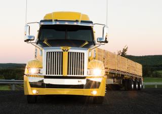 Trucks Truck Tractors - Tractor Units Western Star 5700 XE 40