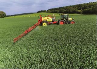 Trailed field sprayers Kverneland Ikarus S38