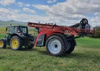 Trailed field sprayers Kverneland iXtrack T3