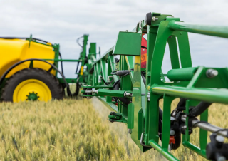 Trailed field sprayers John Deere M732i