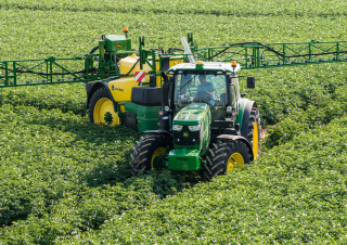Trailed field sprayers John Deere M962i