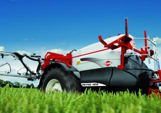Trailed field sprayers Kuhn Metris 2-4100