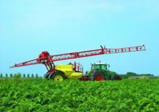 Trailed field sprayers Kverneland Phoenix B 30