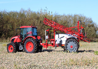 Trailed field sprayers Unia Plus 1618 
