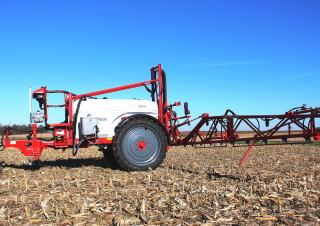 Trailed field sprayers Unia Plus Rex 2021