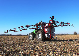 Trailed field sprayers Unia Rex 1215 