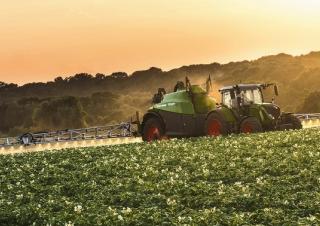 Trailed field sprayers Fendt Rogator 344