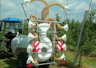Trailed field sprayers Unia Sleza 1500