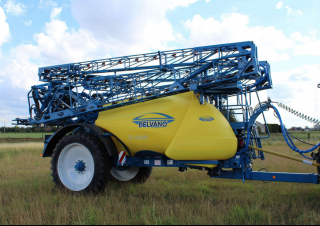 Trailed field sprayers Delvano TS 6000