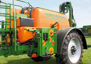 Trailed field sprayers Amazone UG 3000 Super (24) 