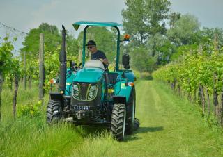 Traktörler 4wd Arbos 3055