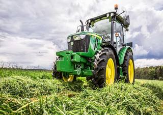 Traktörler 4wd John Deere 5067E