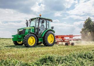Traktörler 4wd John Deere 5075E