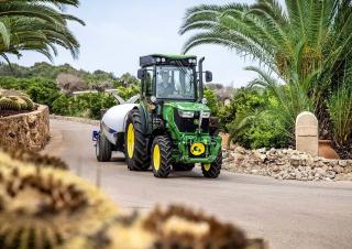 Traktörler 4wd John Deere 5090GN