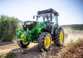 Traktörler 4wd John Deere 5105GF
