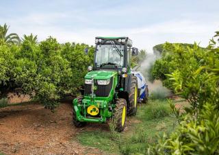 Traktörler 4wd John Deere 5115GN