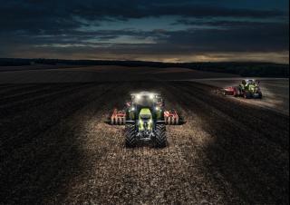 Traktörler 4wd Claas Axion 800 