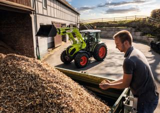 Traktörler 4wd Claas Axos 2.105 