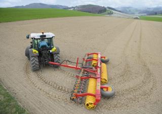 Traktörler 4wd Claas Elios 210
