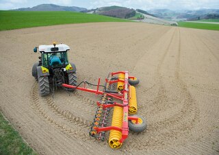 Traktörler 4wd Claas Elios 210 Classic 