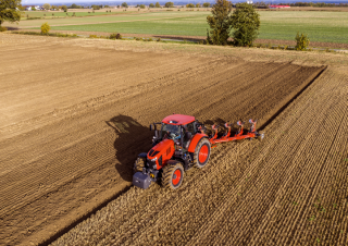 Traktörler 4wd Kubota M7173