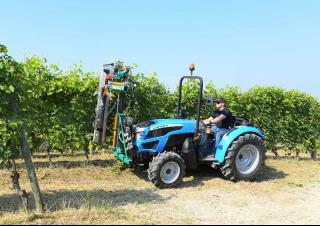 Traktörler 4wd Landini Rex 3-070F
