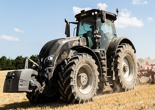 Traktörler 4wd Valtra S324 SmartTouch 