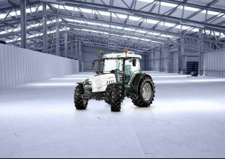 Traktörler 4wd Lamborghini Spire 90.4