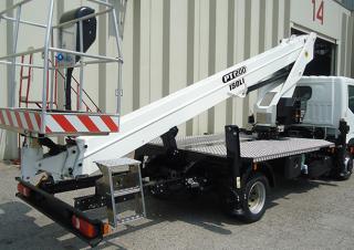 Articulating Boom Lifts Trailer Mounted Articulating Boom Lifts ISOLI PNT200HE