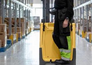 Pallet Stackers Walkie Stackers Caterpillar NSF12N3S