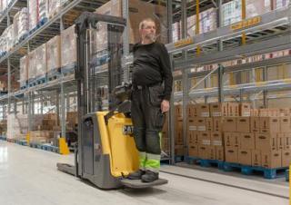 Pallet Stackers Walkie Stackers Caterpillar NSF16N3SS