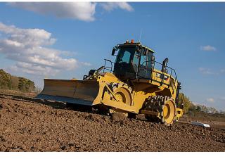 Waste Compactors Caterpillar 825K
