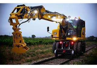 Wheel Excavators Caterpillar M323F 