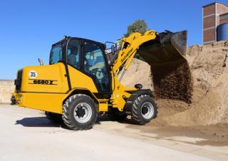 Wheel Loaders Schäffer 6680 Z