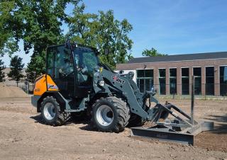 Wheel Loaders Giant G3500