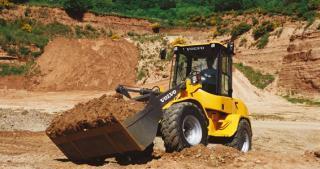 Volvo L30B ZSX Pro Wheel Loader Specs & Dimensions (2008 - 2014