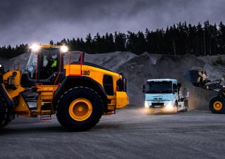 Wheel Loaders Volvo L180 