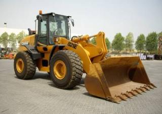 Wheel Loaders Case 821 E
