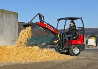 Yard loader Schäffer 1622