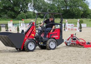 Yard loader Schäffer 2028-2 