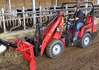 Yard loader Schäffer 2028 SLT 
