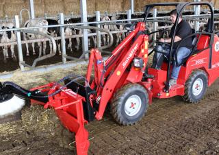 Yard loader Schäffer 2030 SLT