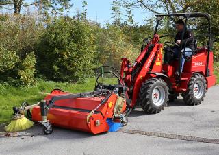 Yard loader Schäffer 2034
