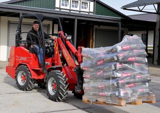 Yard loader Schäffer 2345