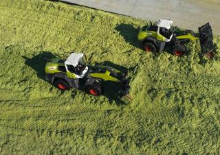 Yard loader Claas Torion 1913