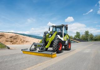 Yard loader Claas Torion 535